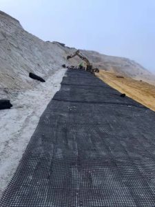 Instalasi PET UX Geogrid 5